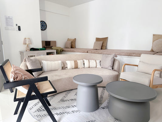 A wanderer's vintage bohemian residence