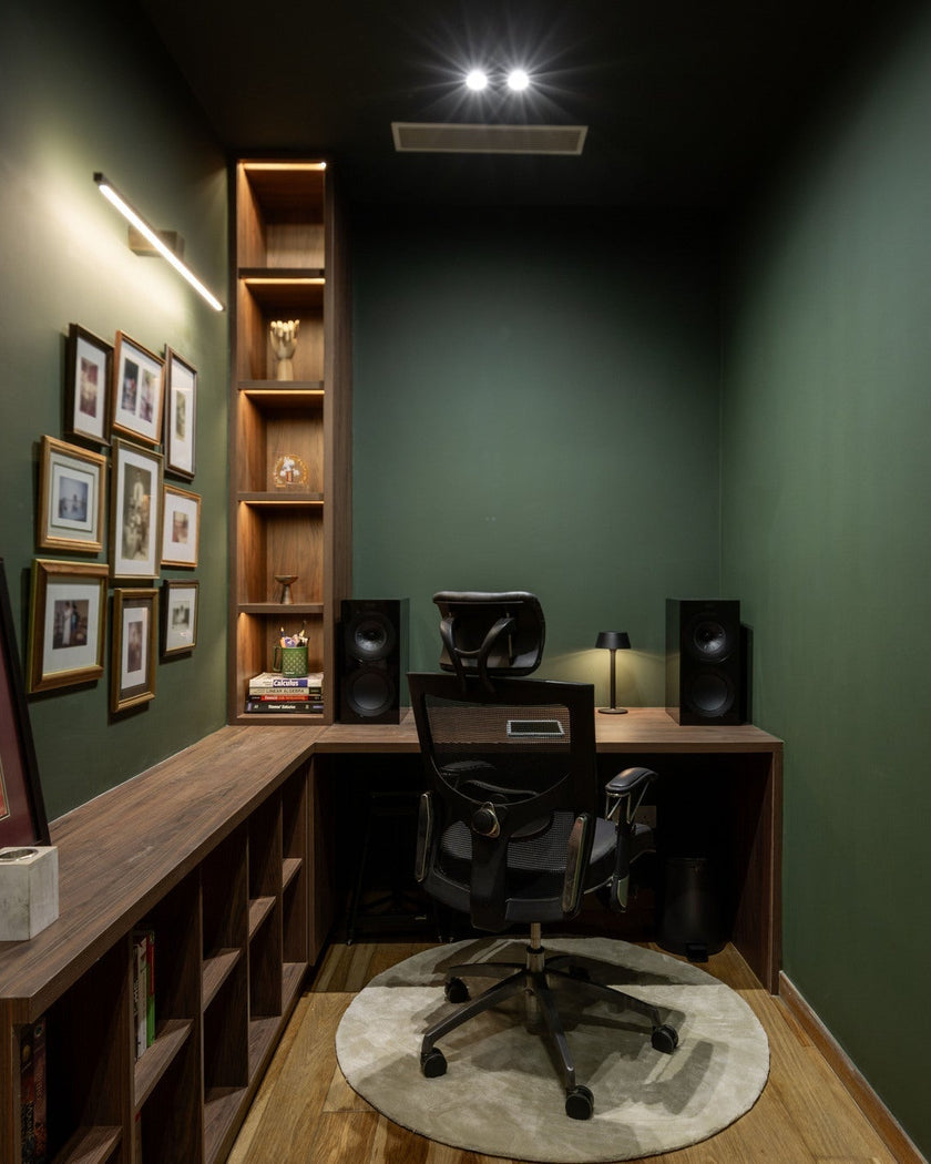 Nelson's Home Office